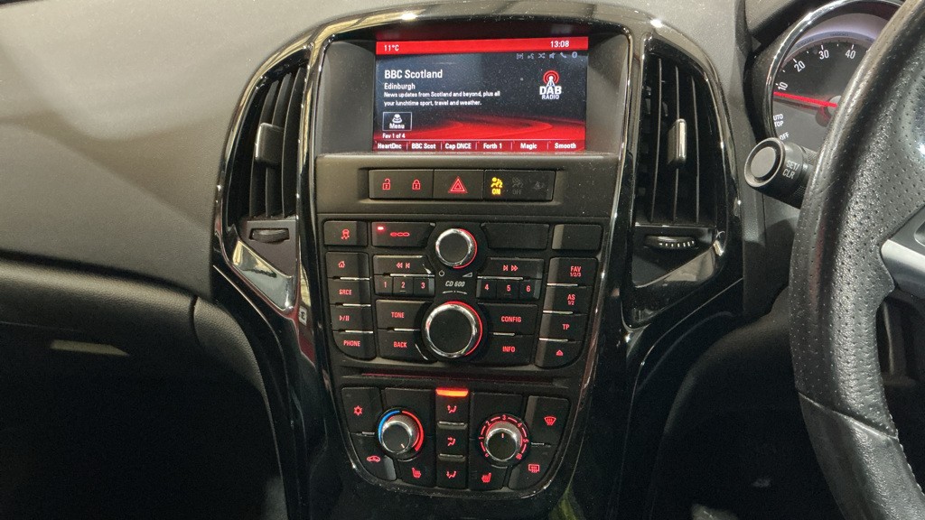 Used Vauxhall Astra GTC 2018 for sale - 76439936: Photo 7