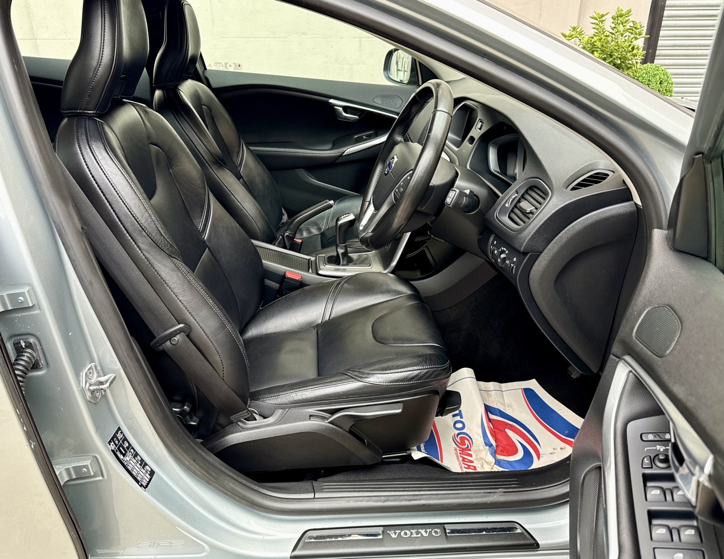 Used Volvo V40 2016 for sale - 77465001: Photo 11