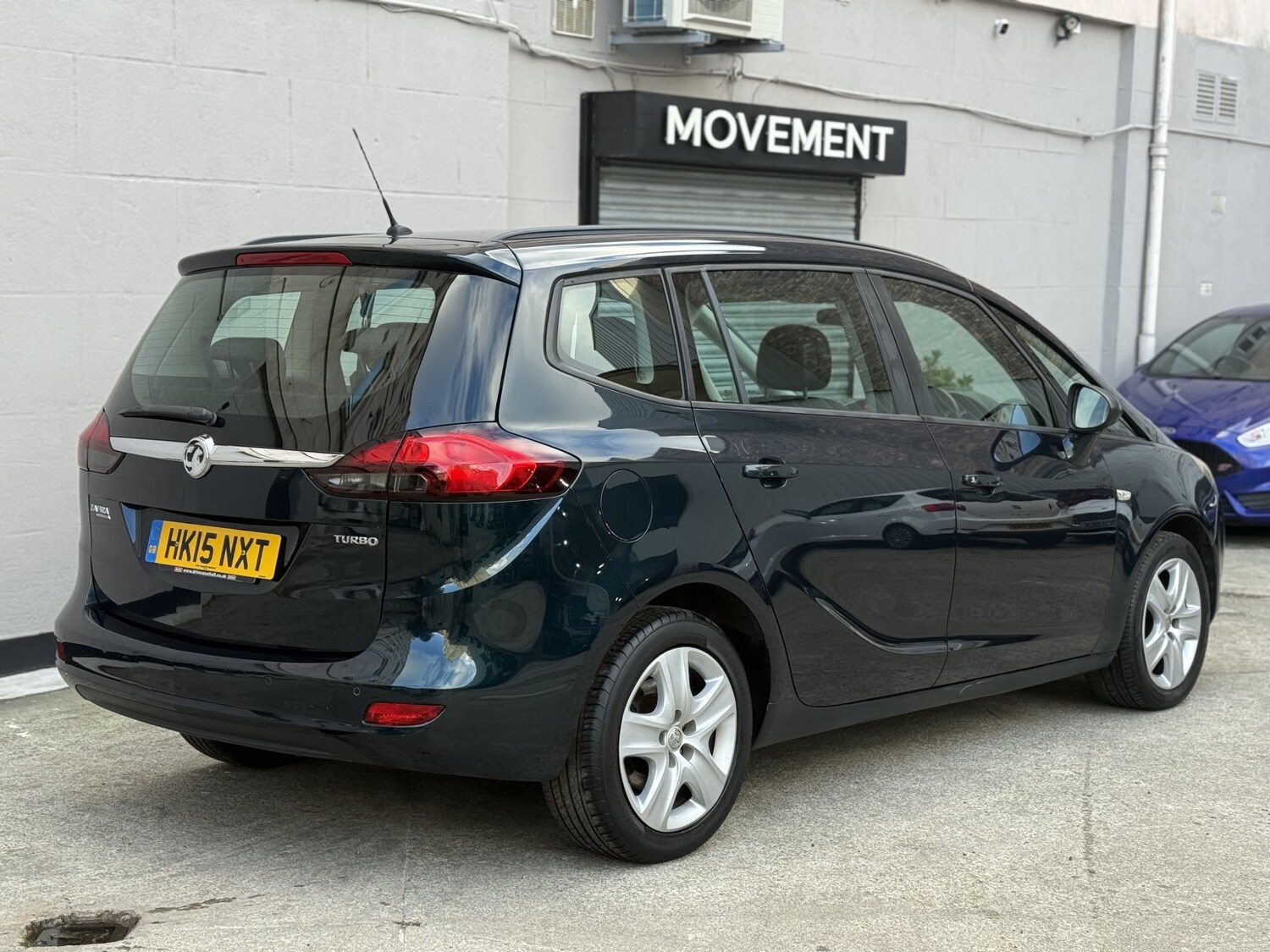 Used Vauxhall Zafira Tourer 2015 for sale - 76358159: Photo 3