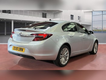 Used Vauxhall Insignia 2016 for sale - 75475513: Photo