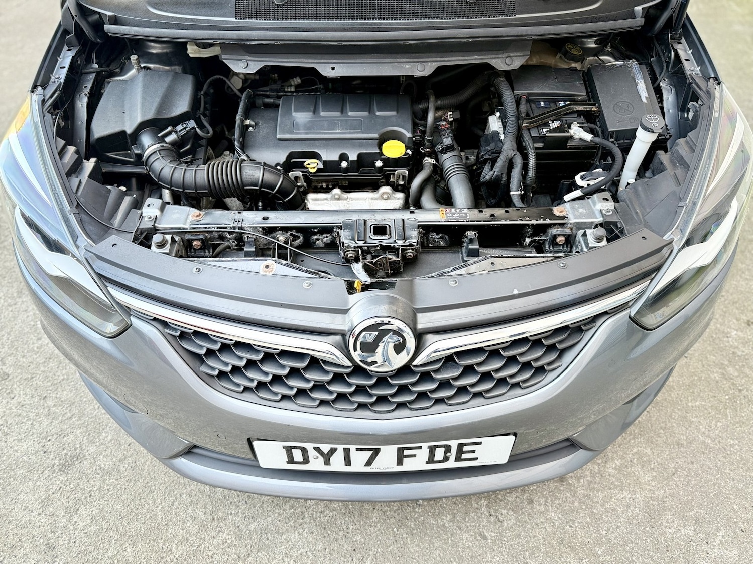 Used Vauxhall Zafira Tourer 2017 for sale - 77483646: Photo 9