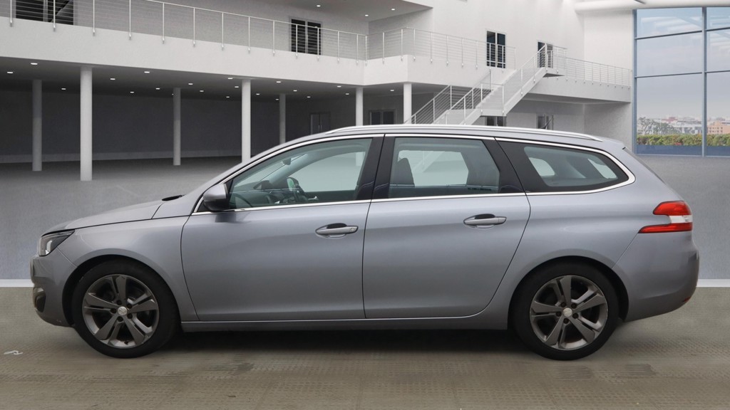 Used Peugeot 308 2016 for sale - 77483707: Photo 6