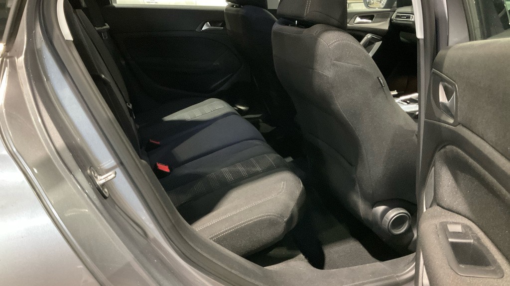 Used Peugeot 308 2016 for sale - 77483707: Photo 8