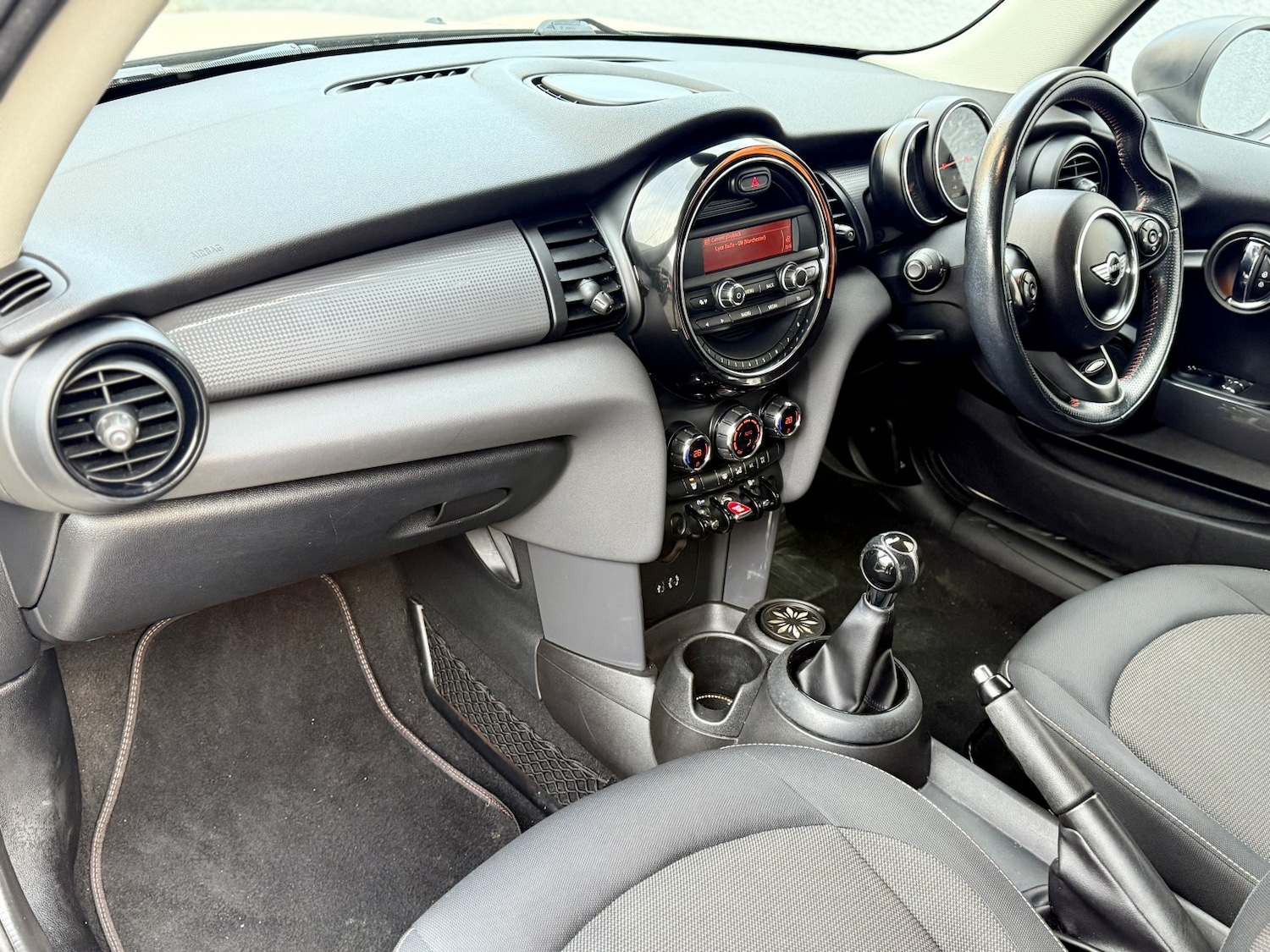 Used MINI Hatch 2015 for sale - 77395164: Photo 10