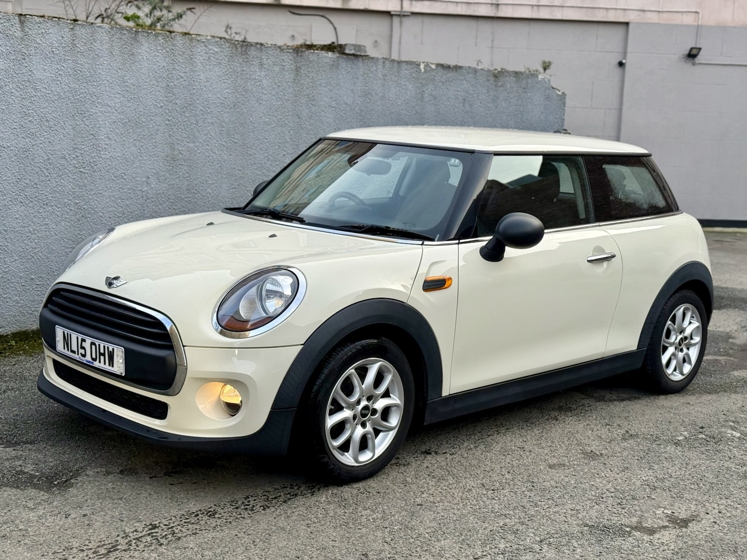Used MINI Hatch 2015 for sale - 77395164: Photo 2