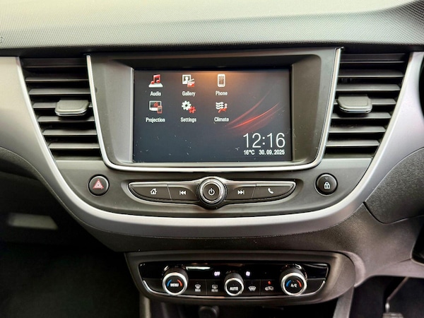 Used Vauxhall Crossland X 2018 for sale - 76041090: Photo 17
