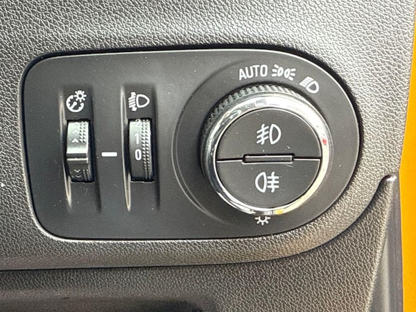 Used Vauxhall Crossland X 2018 for sale - 76041090: Photo 22