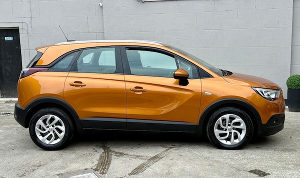 Used Vauxhall Crossland X 2018 for sale - 76041090: Photo 3