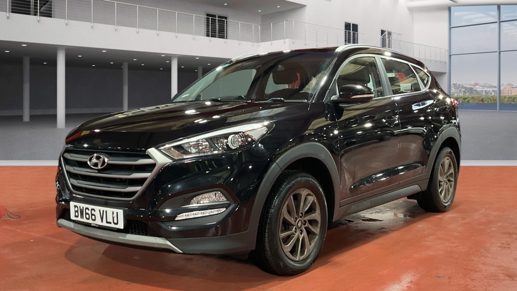 Used Hyundai TUCSON 2017 for sale - 77303692: Photo 2