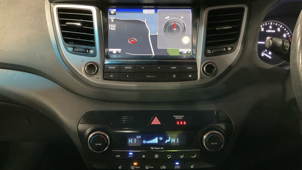 Used Hyundai TUCSON 2017 for sale - 77303692: Photo 6