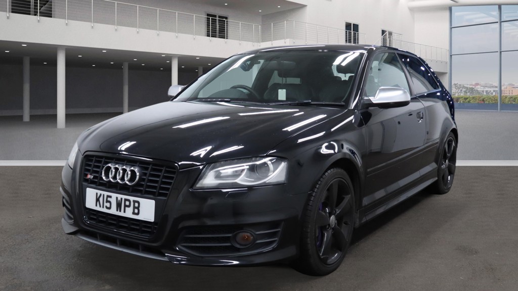 Used Audi S3 2011 for sale - 77622391: Photo 2
