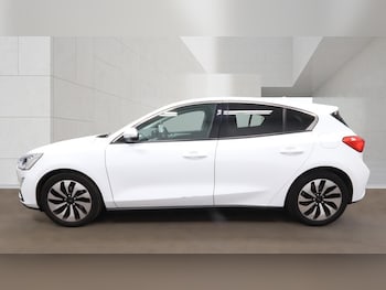 Used Ford Focus 2018 for sale - 79475034: Photo