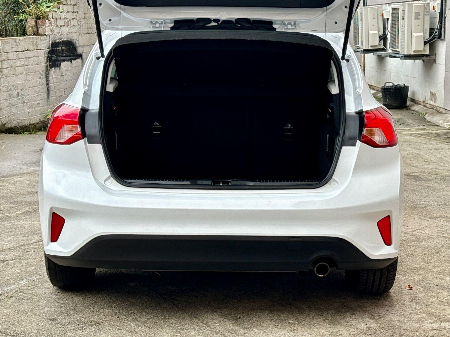 Used Ford Focus 2018 for sale - 76358114: Photo 10