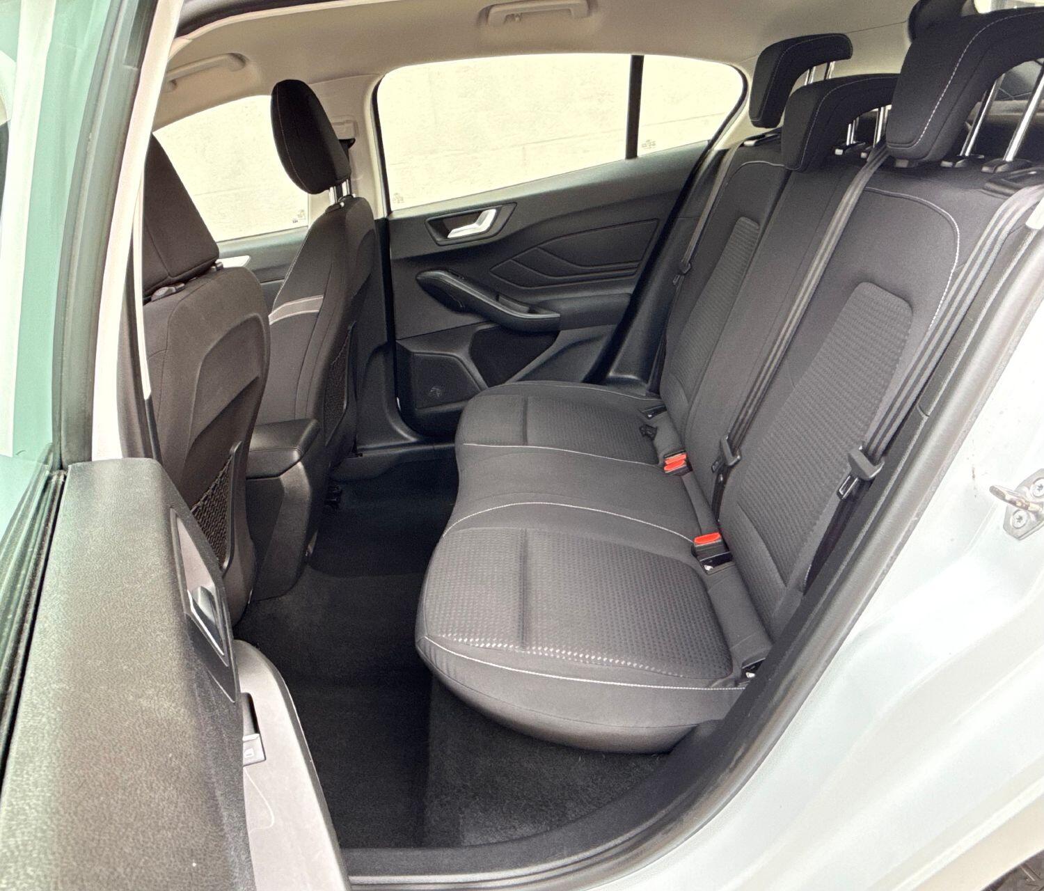 Used Ford Focus 2018 for sale - 76358114: Photo 14