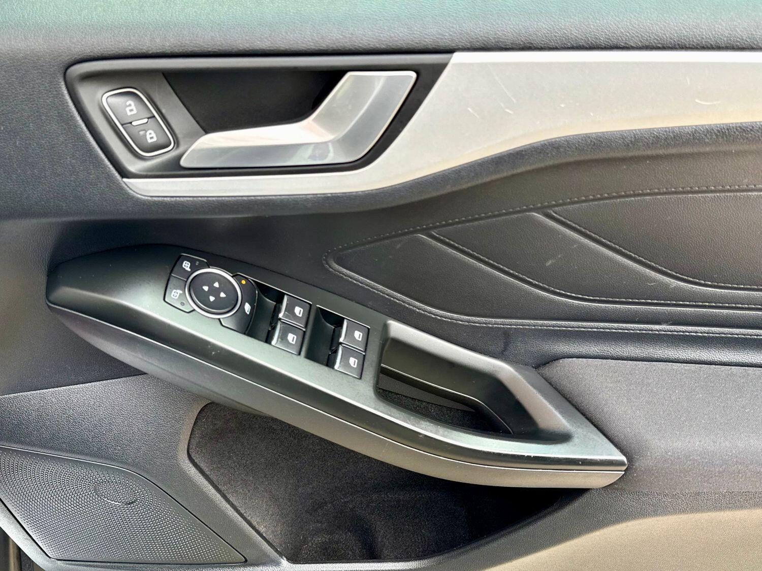Used Ford Focus 2018 for sale - 76358114: Photo 29