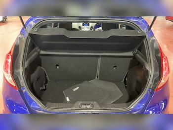 Used Ford Fiesta 2015 for sale - 78469727: Photo
