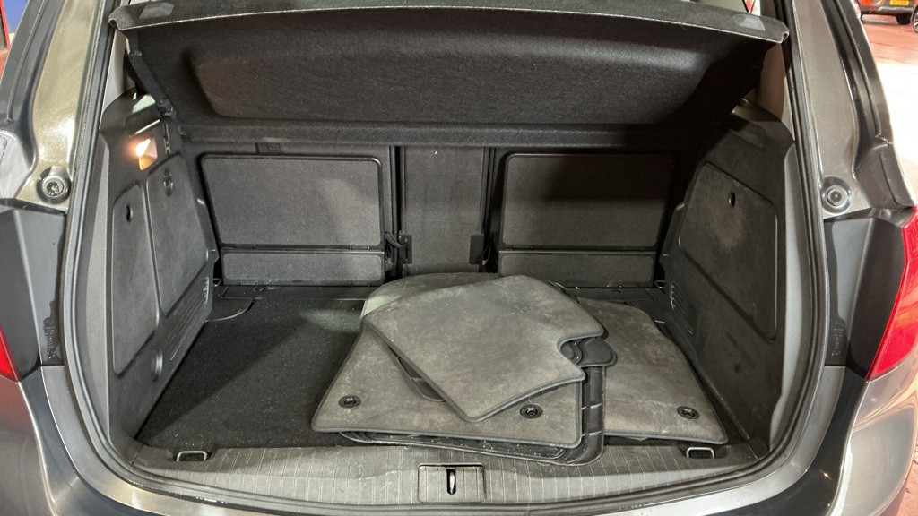 Used Vauxhall Meriva 2015 for sale - 76821642: Photo 7