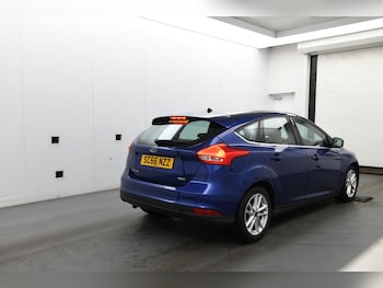 Used Ford Focus 2017 for sale - 76439837: Photo