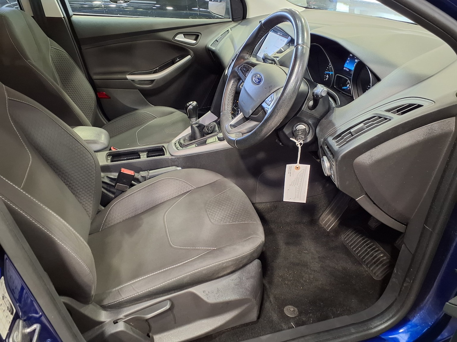 Used Ford Focus 2017 for sale - 76439837: Photo 5