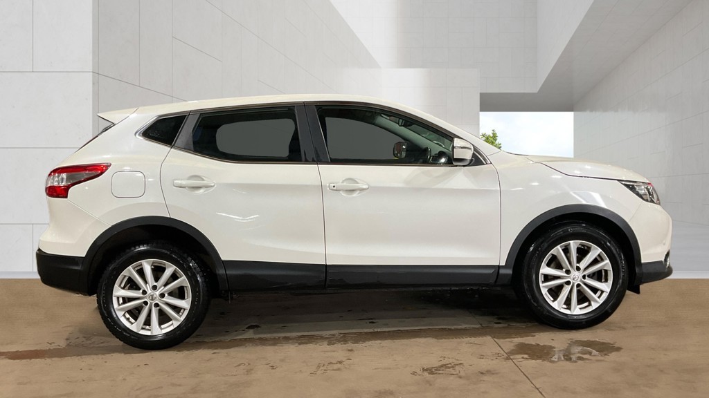 Used Nissan Qashqai 2016 for sale - 78213471: Photo 3