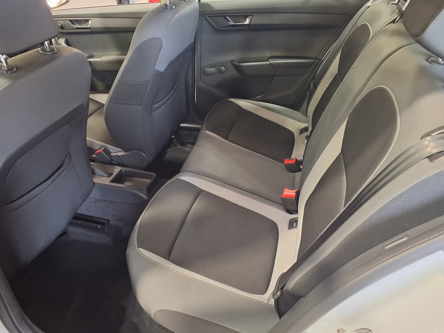 Used Skoda Fabia 2016 for sale - 78145861: Photo 5