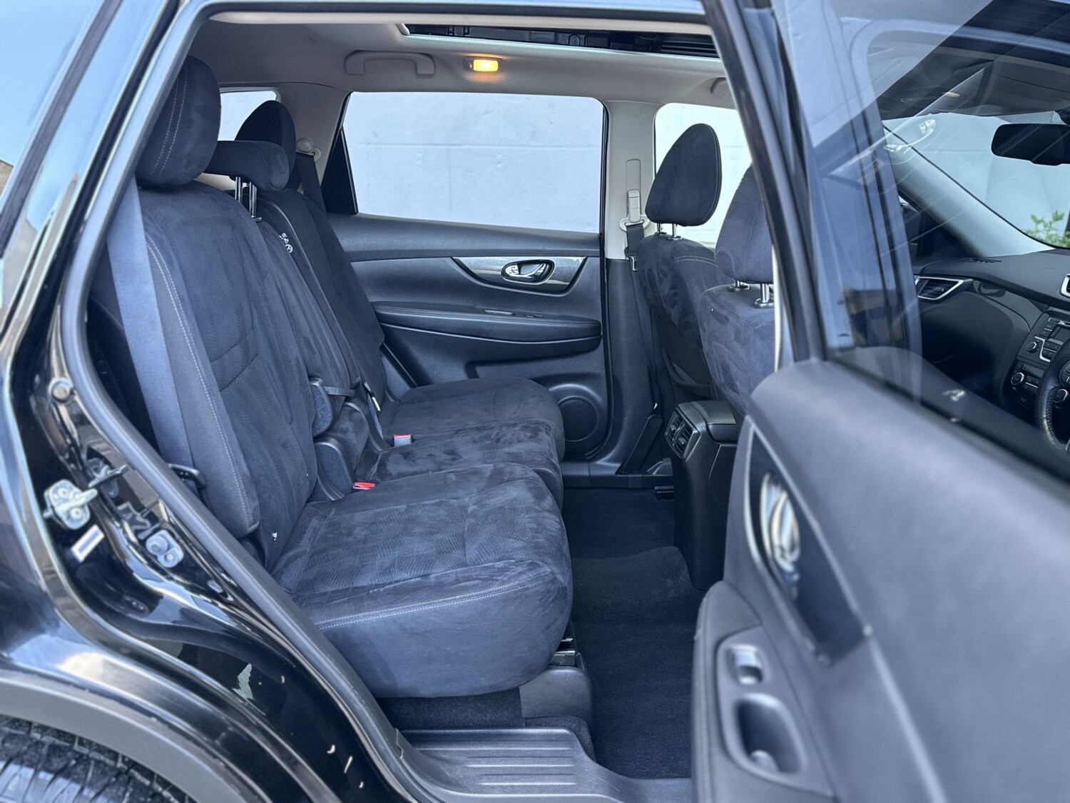 Used Nissan X-Trail 2016 for sale - 77636940: Photo 12