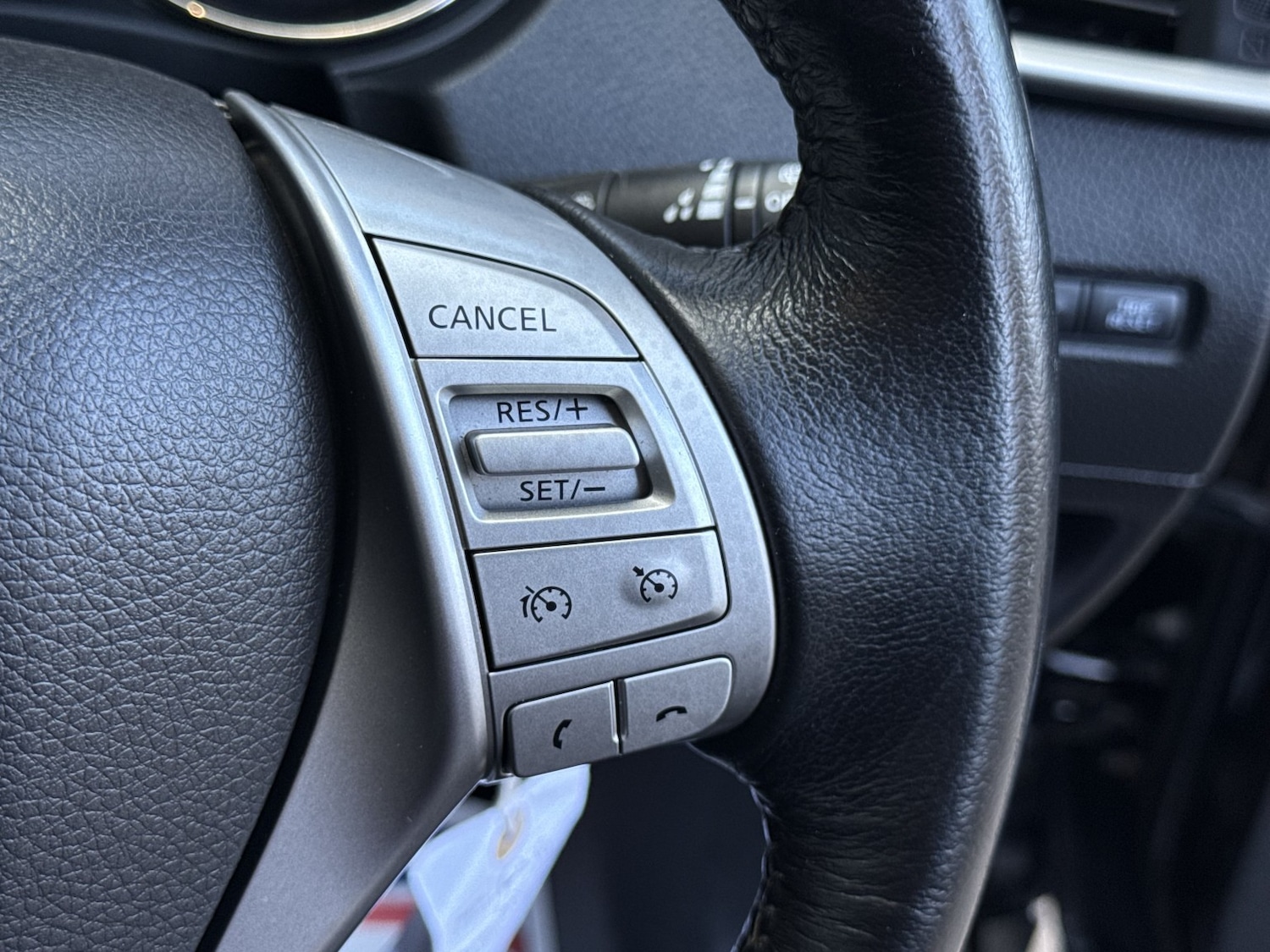 Used Nissan X-Trail 2016 for sale - 77636940: Photo 23