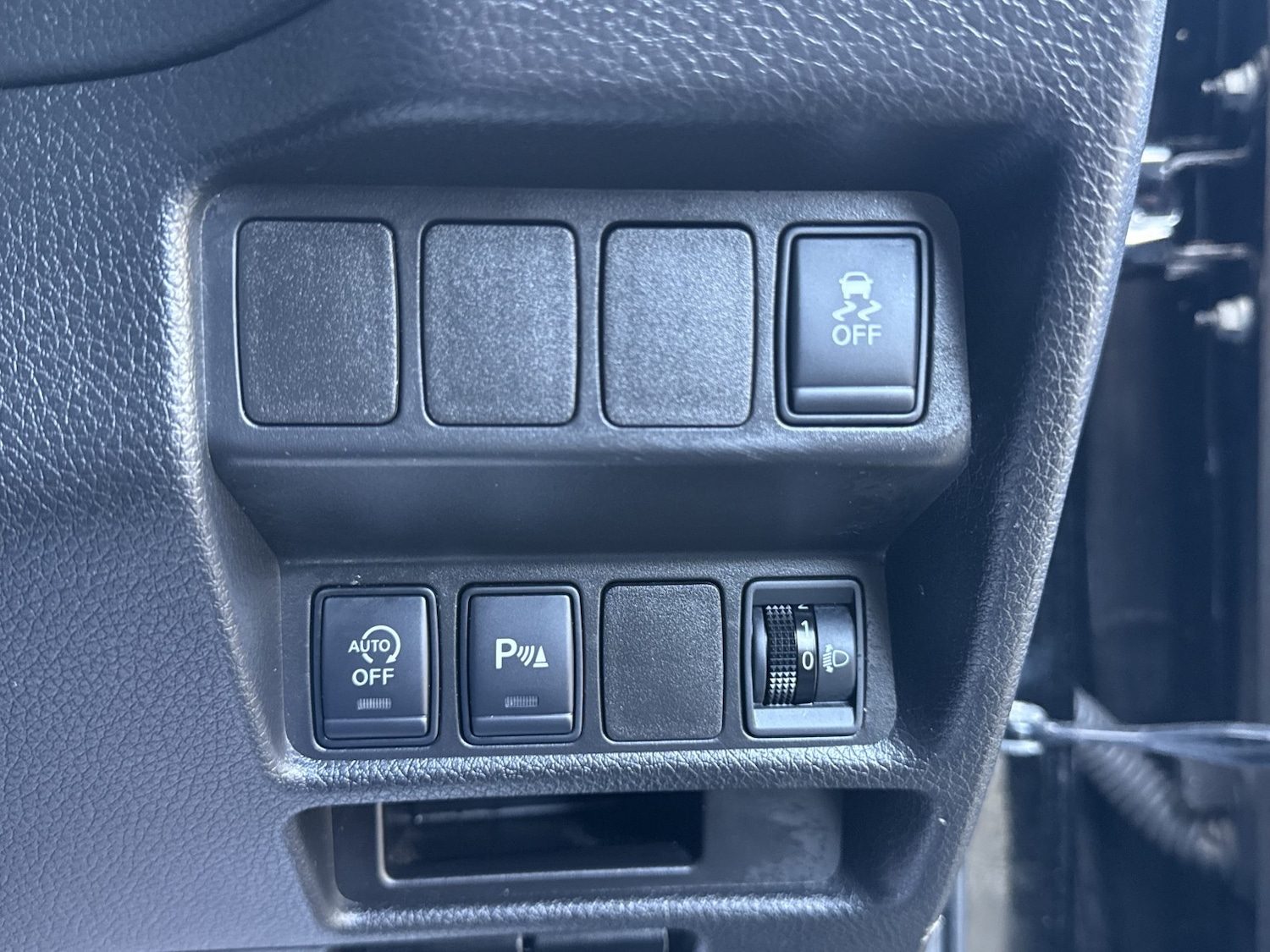 Used Nissan X-Trail 2016 for sale - 77636940: Photo 24