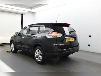 Used Nissan X-Trail 2016 for sale - 77636940: Photo