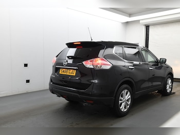 Used Nissan X-Trail 2016 for sale - 77636940: Photo