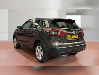 Used Nissan Qashqai 2018 for sale - 79067380: Photo