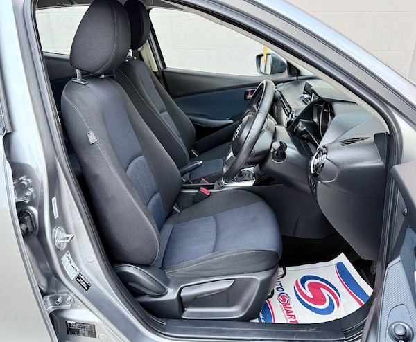 Used Mazda Mazda2 2015 for sale - 75740456: Photo 13