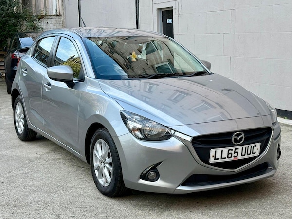 Used Mazda Mazda2 2015 for sale - 75740456: Photo 1