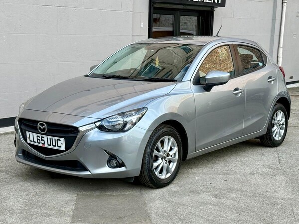 Used Mazda Mazda2 2015 for sale - 75740456: Photo 2