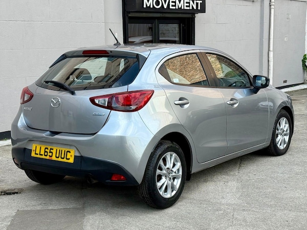 Used Mazda Mazda2 2015 for sale - 75740456: Photo 3