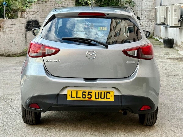 Used Mazda Mazda2 2015 for sale - 75740456: Photo 8