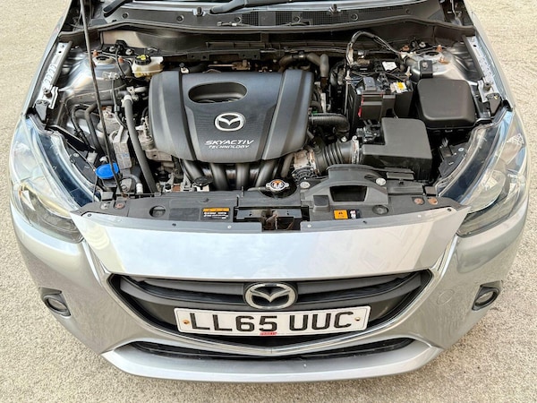 Used Mazda Mazda2 2015 for sale - 75740456: Photo 9