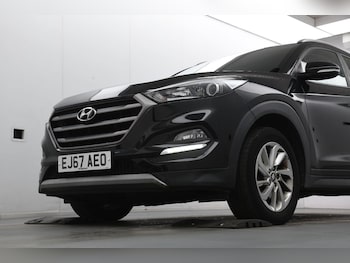 Used Hyundai TUCSON 2017 for sale - 76186650: Photo 4