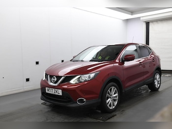 Used Nissan Qashqai 2017 for sale - 76186776: Photo 2
