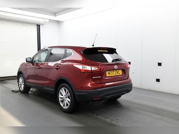 Used Nissan Qashqai 2017 for sale - 76186776: Photo 3