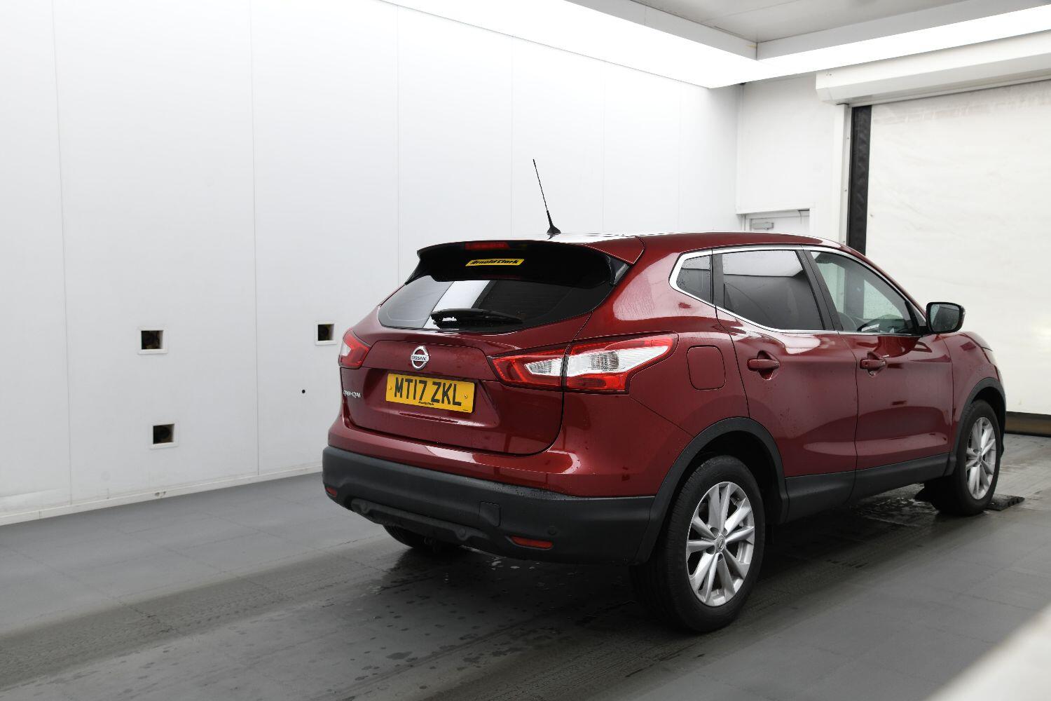 Used Nissan Qashqai 2017 for sale - 76186776: Photo 4