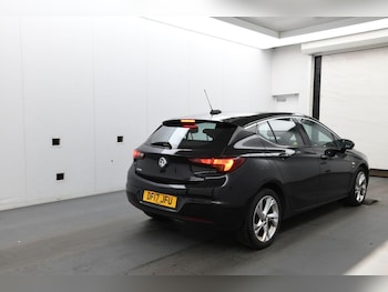 Used Vauxhall Astra 2017 for sale - 76120283: Photo 3