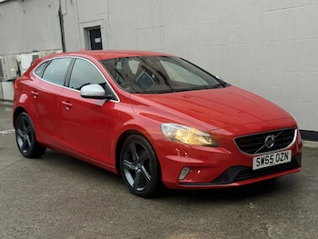 Used Volvo V40 2016 for sale - 77681683: Photo