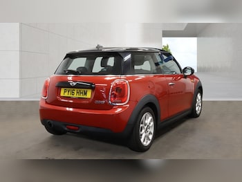 Used MINI Hatch 2016 for sale - 79400740: Photo