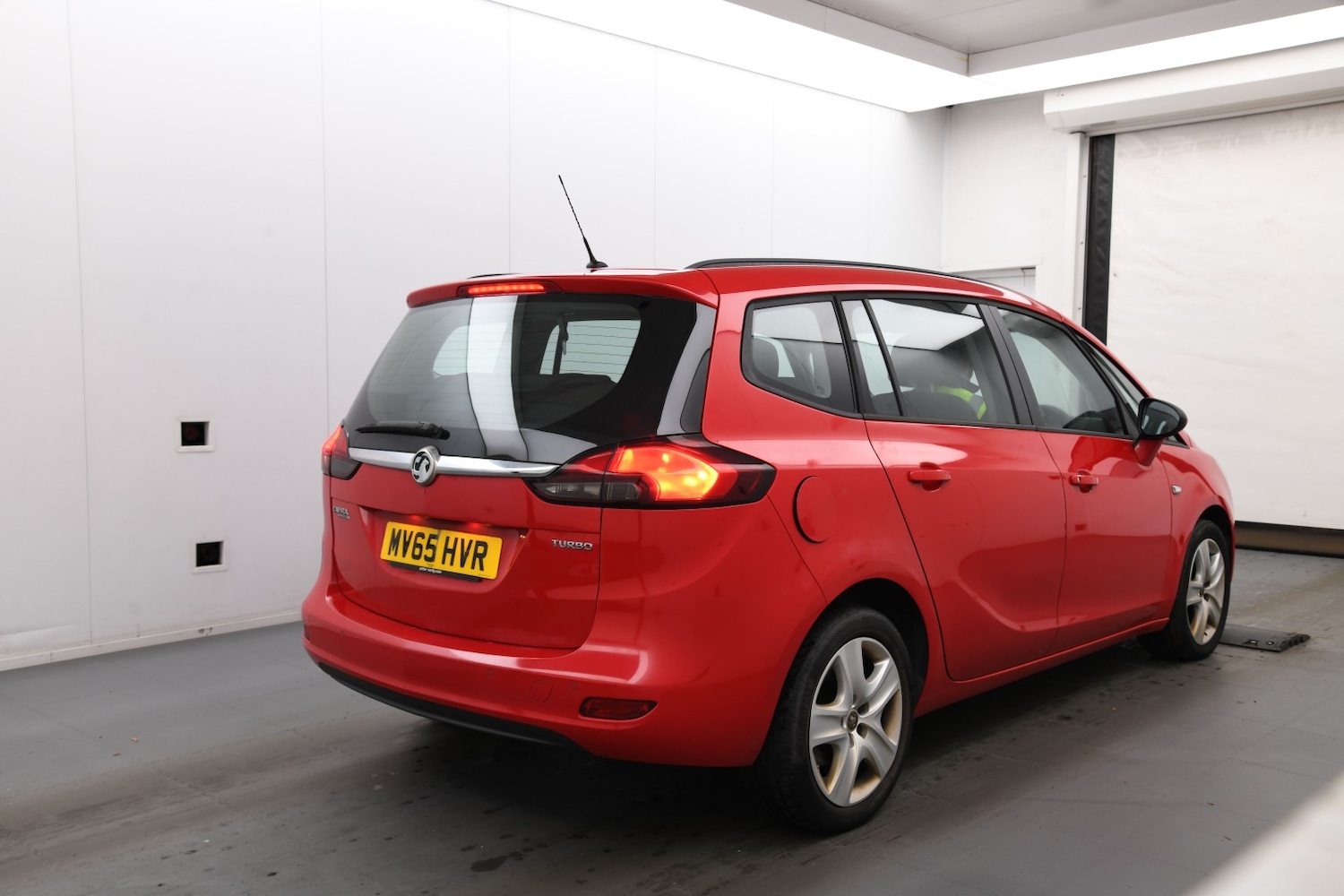 Used Vauxhall Zafira 2015 for sale - 76547784: Photo 4