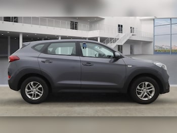 Used Hyundai TUCSON 2015 for sale - 77632424: Photo