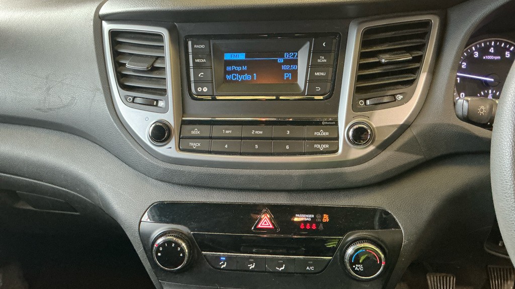 Used Hyundai TUCSON 2015 for sale - 77632424: Photo 8