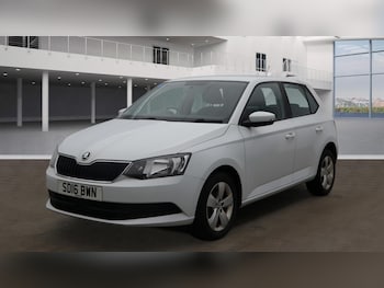 2016 - 1.2 TSI SE 5-Door