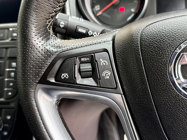 Used Vauxhall Astra GTC 2014 for sale - 76178956: Photo 23