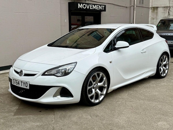 Used Vauxhall Astra GTC 2014 for sale - 76178956: Photo 2